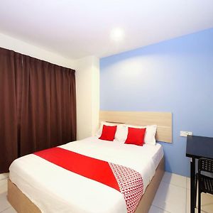 Oyo 725 South City Hotel